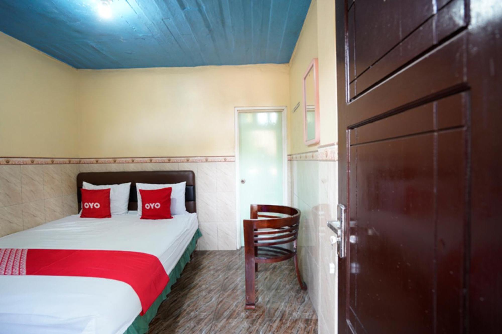 Oyo 927 Carina Hotel Claket Exterior photo