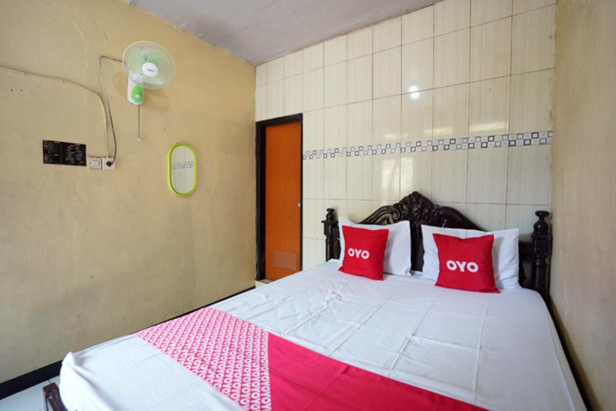 Oyo 927 Carina Hotel Claket Exterior photo