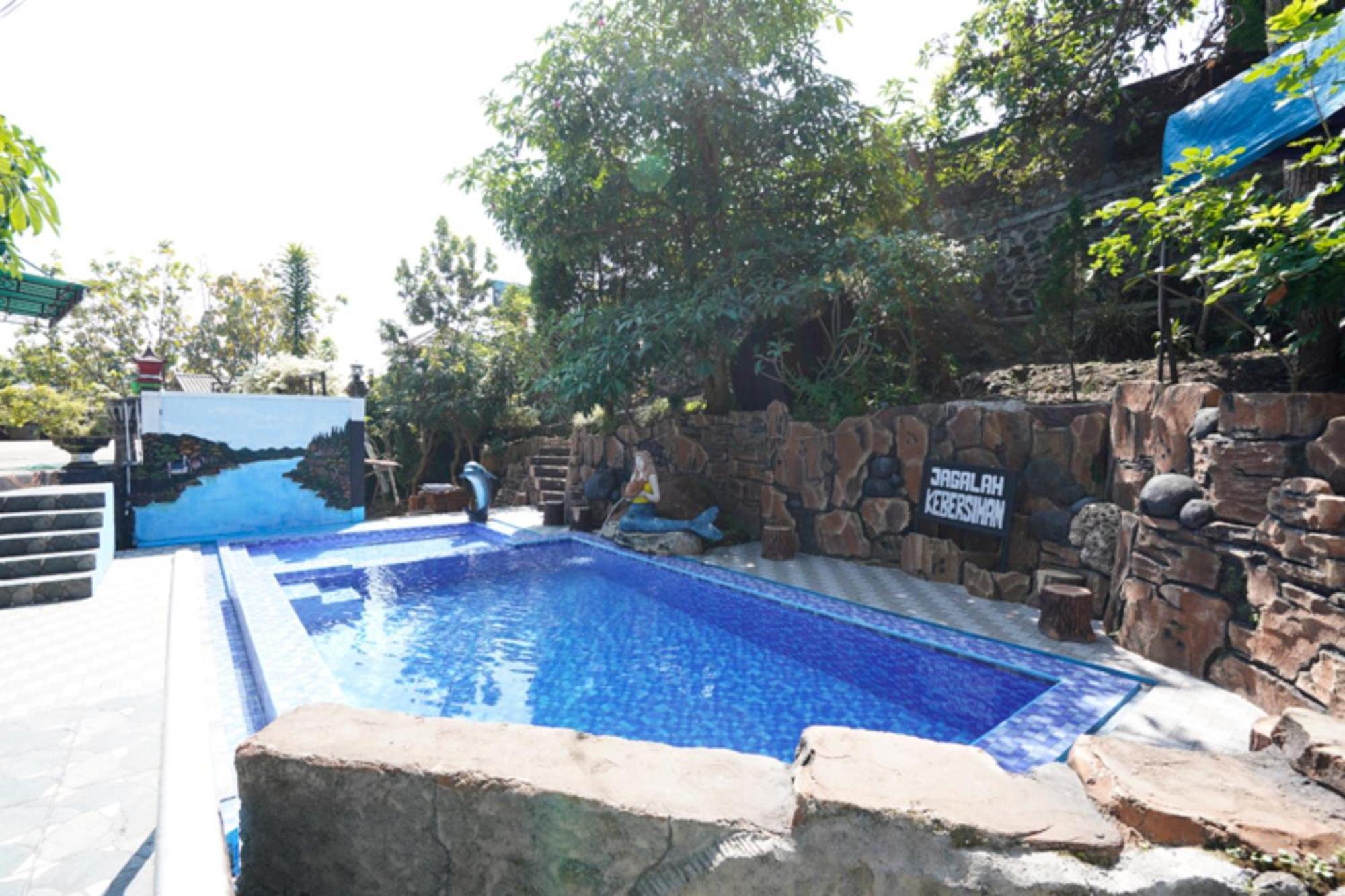Oyo 927 Carina Hotel Claket Exterior photo
